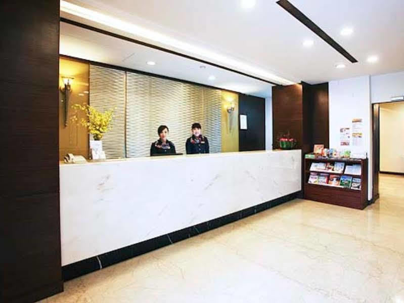 Ta Lee Hotel Tainan Zewnętrze zdjęcie